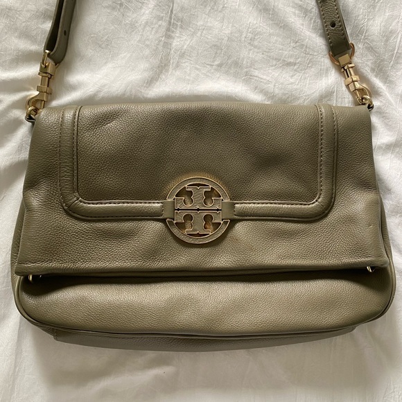 Gently used almost new condition - Picture 1 of 5